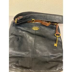 Fossil Black Leather Explorer Crossbody Bag Purse Gold Tome Chunky Hardware Key